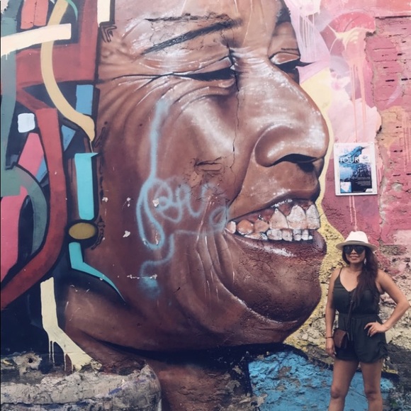 Meet your Posher, Diana - Picture 5 of 8